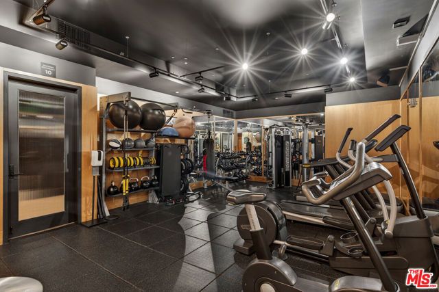 10777 Wilshire Boulevard 208, Los Angeles, CA 90024