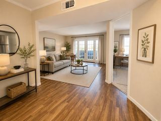 3055 Walnut Bend Lane 36, Houston, TX 77042