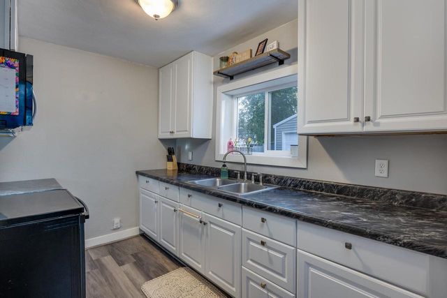 116 N Pine Street, Janesville, WI 53548