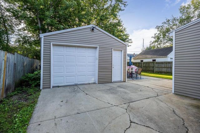116 N Pine Street, Janesville, WI 53548