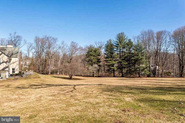 846 MAPLEWOOD RD, Wayne, PA 19087
