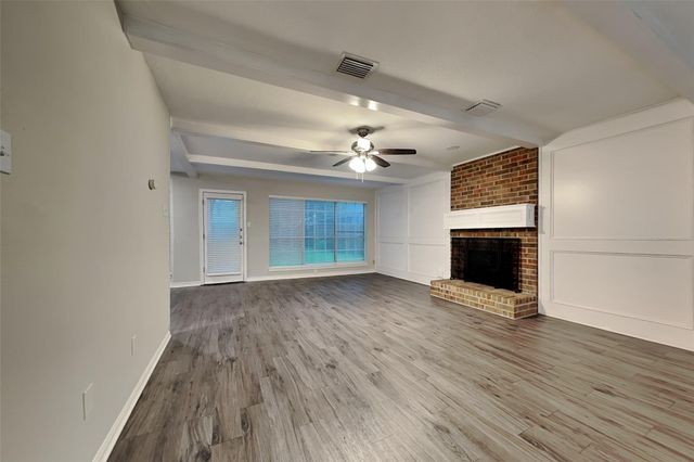 15318 Sterling Lake Drive, Houston, TX 77095