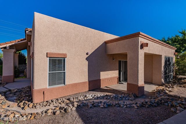 1564 N Paseo La Tinaja, Green Valley, AZ 85614