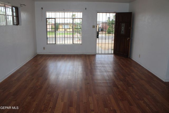 3221 MONROE Avenue, El Paso, TX 79930