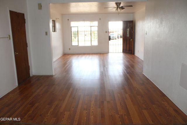 3221 MONROE Avenue, El Paso, TX 79930