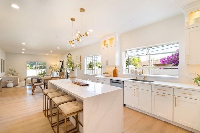 10496 S Stelling Road, Cupertino, CA 95014