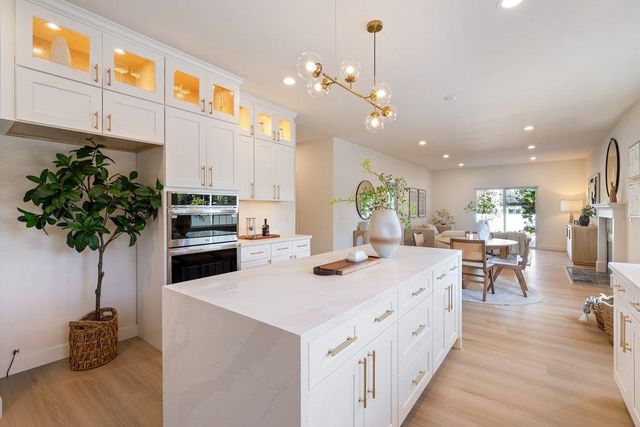 10496 S Stelling Road, Cupertino, CA 95014