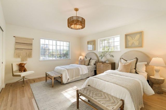 10496 S Stelling Road, Cupertino, CA 95014