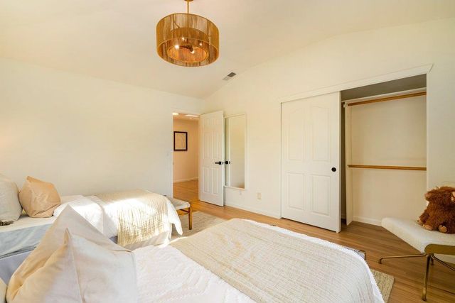 10496 S Stelling Road, Cupertino, CA 95014