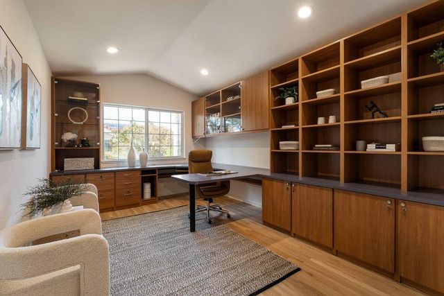 10496 S Stelling Road, Cupertino, CA 95014