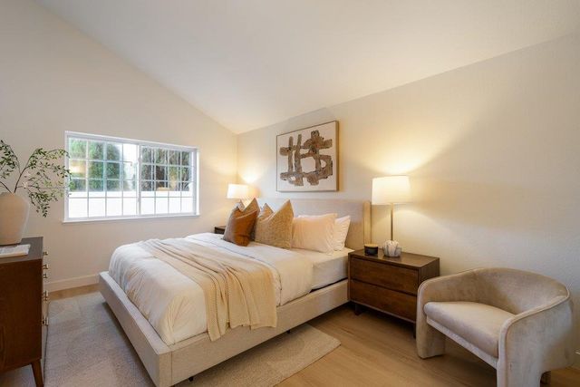10496 S Stelling Road, Cupertino, CA 95014