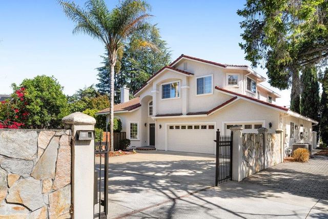 10496 S Stelling Road, Cupertino, CA 95014