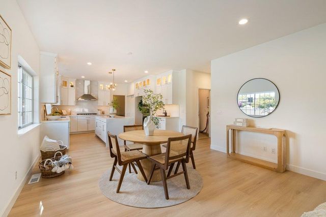 10496 S Stelling Road, Cupertino, CA 95014