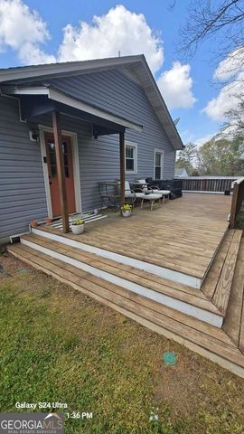 909 Rome Street, Carrollton, GA 30117