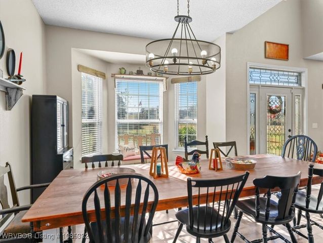 15562 State Highway 83, Howe, OK 74940