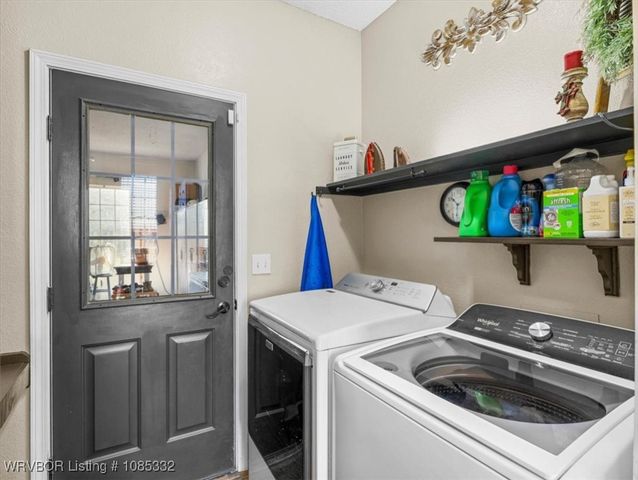 15562 State Highway 83, Howe, OK 74940