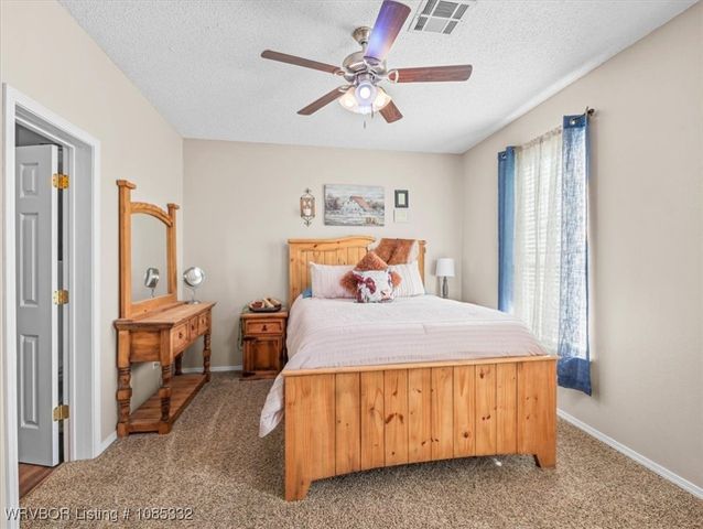 15562 State Highway 83, Howe, OK 74940