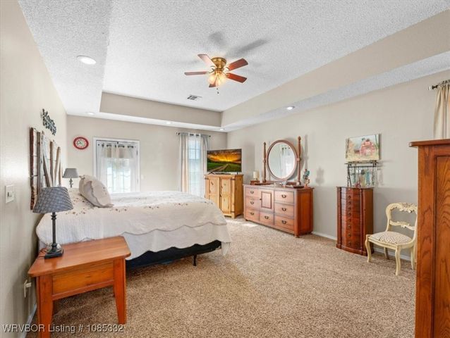 15562 State Highway 83, Howe, OK 74940