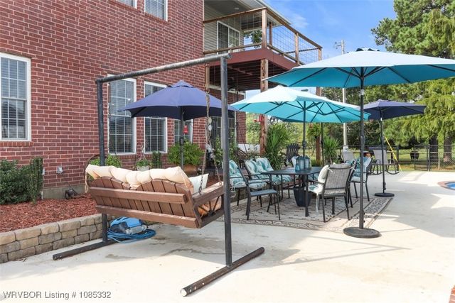 15562 State Highway 83, Howe, OK 74940