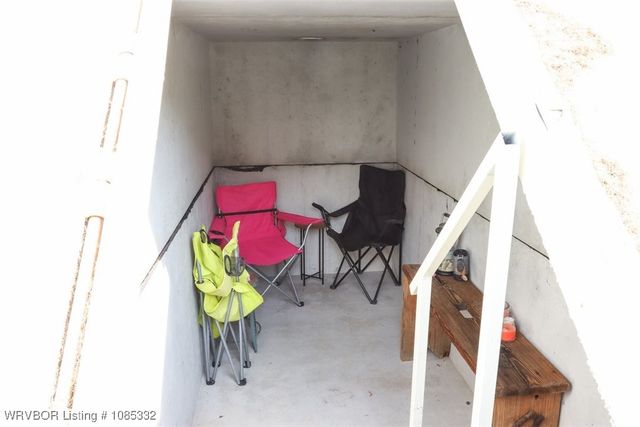 15562 State Highway 83, Howe, OK 74940