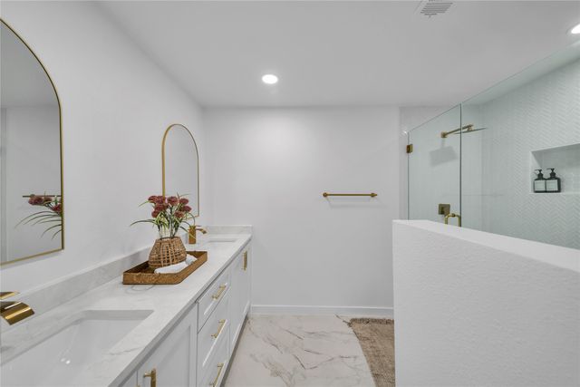 3217 Oak Hill Drive, Garland, TX 75043