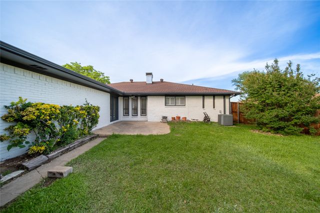 3217 Oak Hill Drive, Garland, TX 75043