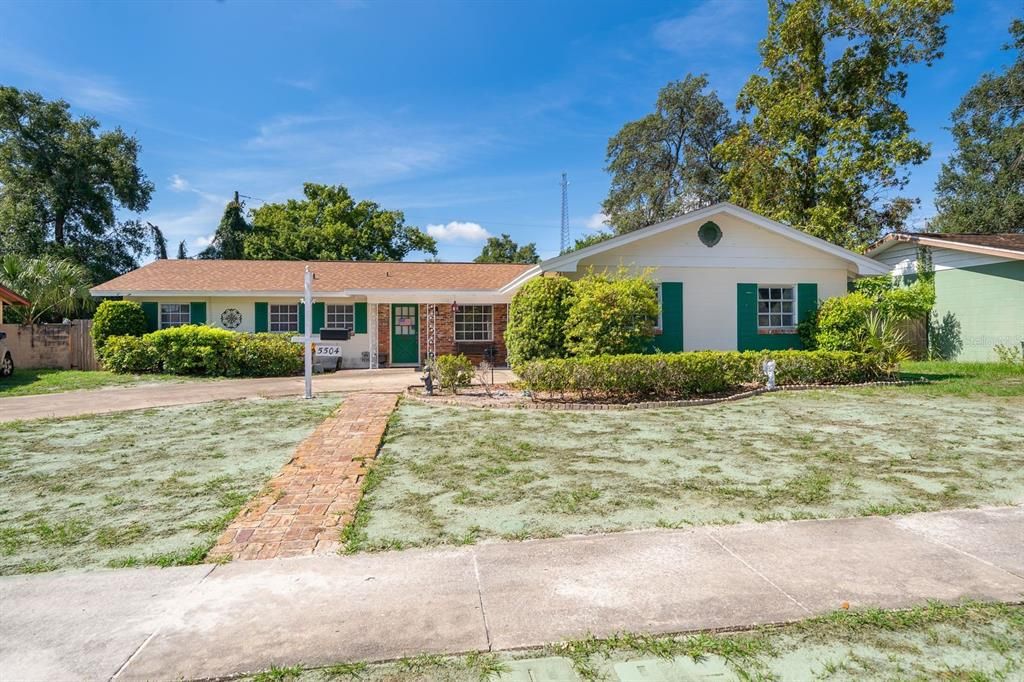 5504 SEDGEFIELD STREET, Orlando, FL 32808