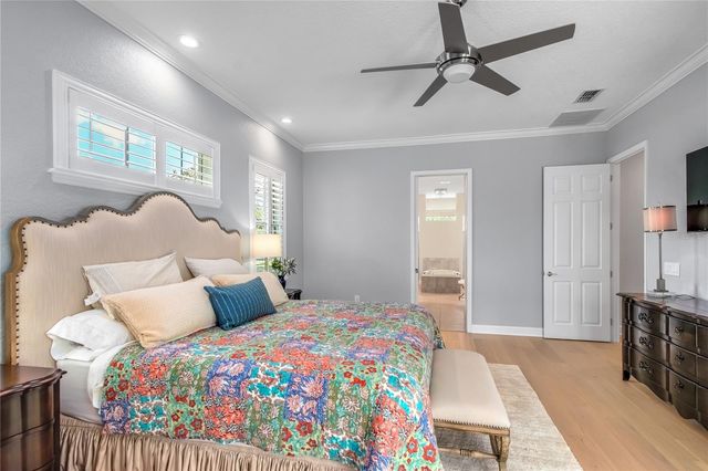 6957 NW 54TH LOOP, Ocala, FL 34482