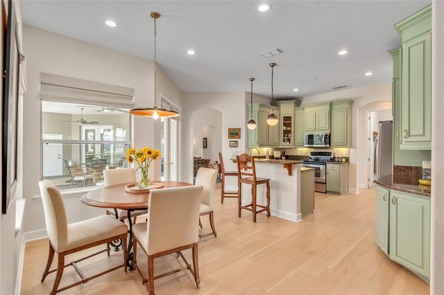 6957 NW 54TH LOOP, Ocala, FL 34482