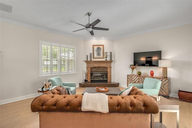 6957 NW 54TH LOOP, Ocala, FL 34482