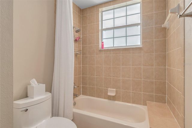 6957 NW 54TH LOOP, Ocala, FL 34482