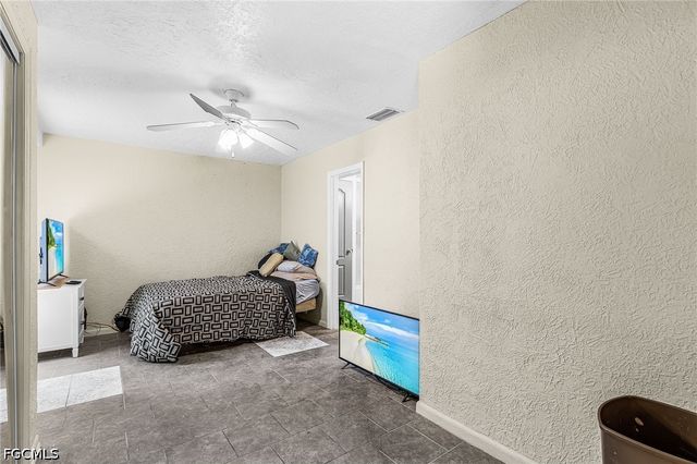 4033 Country Club BLVD, Cape Coral, FL 33904