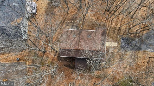 109 HILLTOP CT, Cross Junction, VA 22625