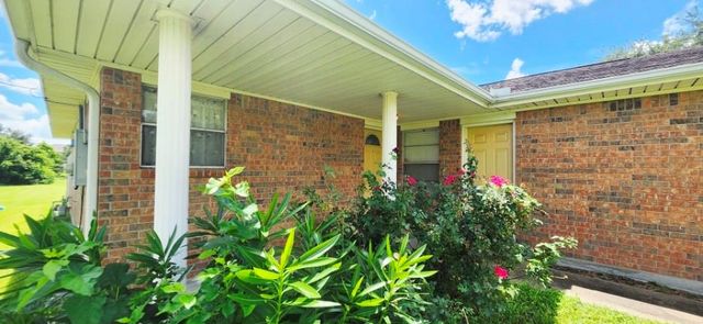 14027 Ambrose Street, Houston, TX 77045