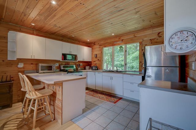 5 Wildflower Lane, Bartlett, NH 03812