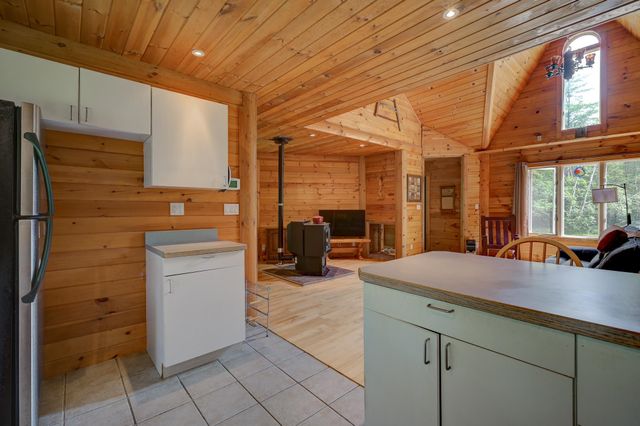 5 Wildflower Lane, Bartlett, NH 03812