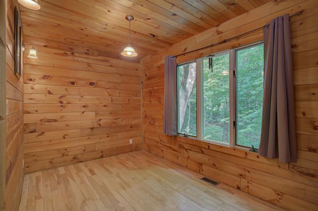 5 Wildflower Lane, Bartlett, NH 03812