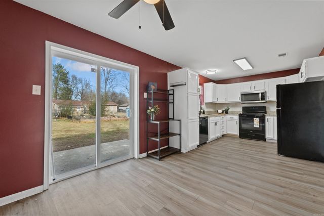 7 Creekridge Circle, Sherwood, AR 72120