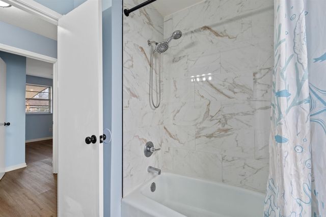 7 Creekridge Circle, Sherwood, AR 72120