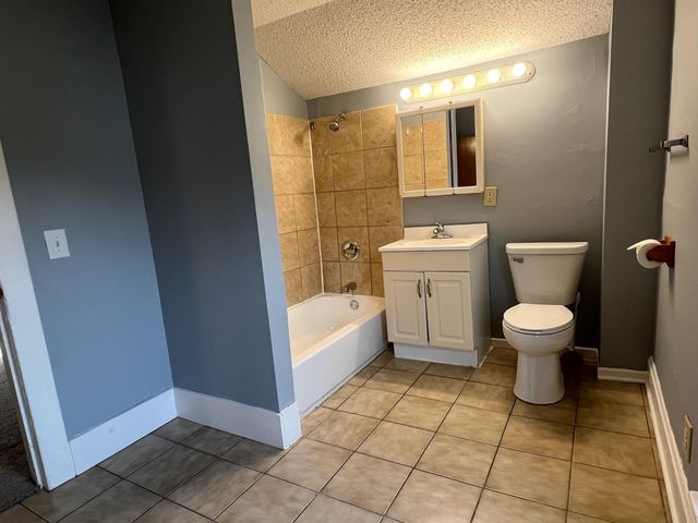 780 Dodd Road, West Saint Paul, MN 55118