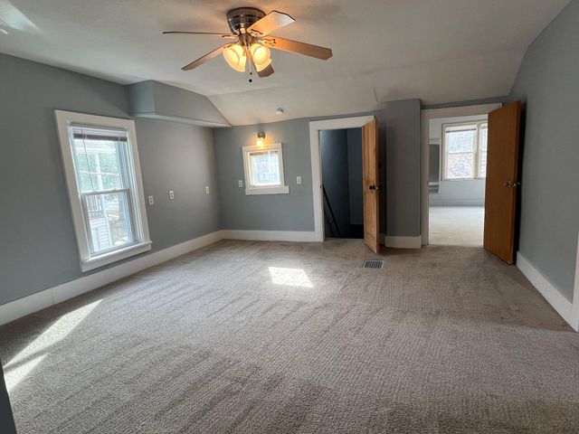 780 Dodd Road, West Saint Paul, MN 55118