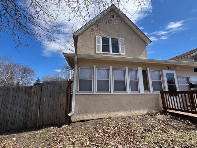 780 Dodd Road, West Saint Paul, MN 55118