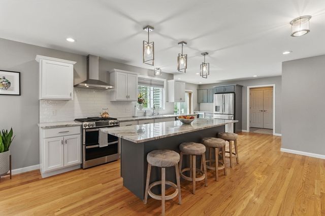 6 Happy Acres Lane, East Longmeadow, MA 01028