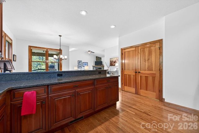 24 Triple Fairways Drive, Hendersonville, NC 28739