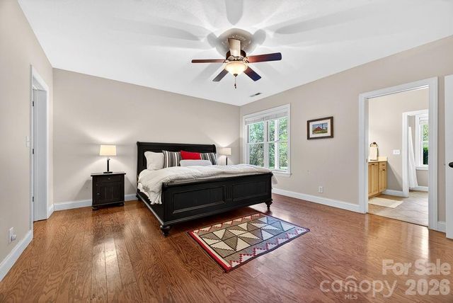 24 Triple Fairways Drive, Hendersonville, NC 28739