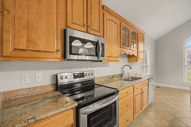 6913 Zion Crossing Court, Columbia, TN 38401