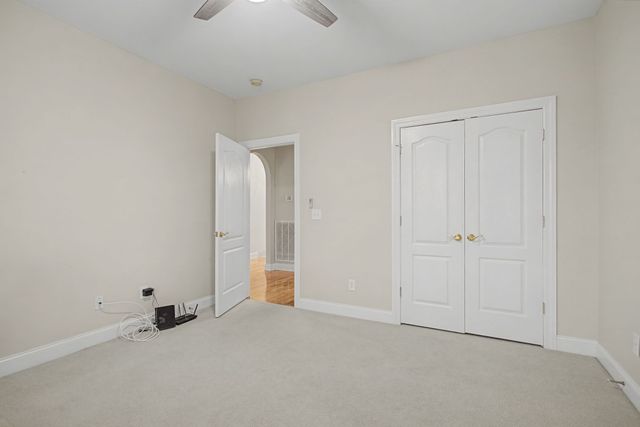 6913 Zion Crossing Court, Columbia, TN 38401