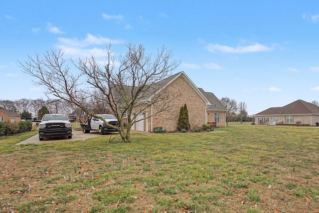 6913 Zion Crossing Court, Columbia, TN 38401