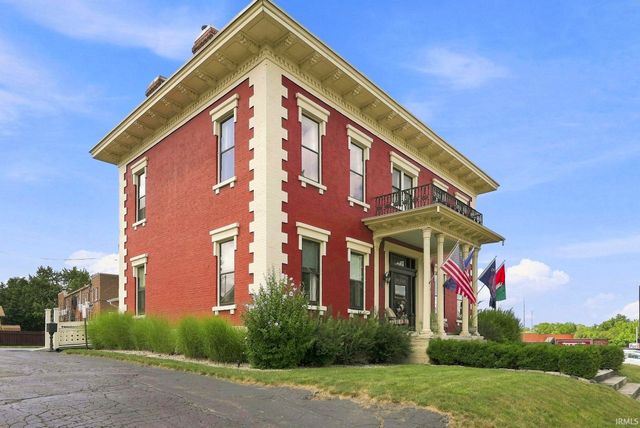 326 S Jefferson Street, Huntington, IN 46750