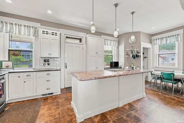 326 S Jefferson Street, Huntington, IN 46750